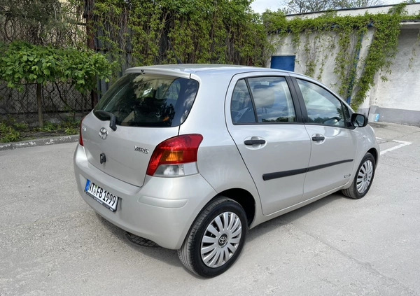 Toyota Yaris cena 21900 przebieg: 135000, rok produkcji 2009 z Racibórz małe 56